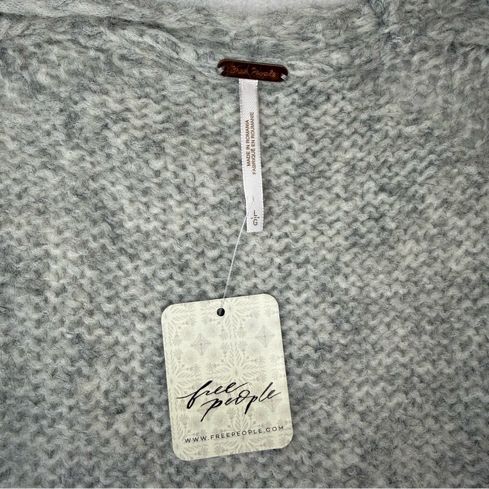 Free People Marina SoftSpun Cardigan Light Heather Grey Alpaca Wool Large NWT - Picture 2 of 12